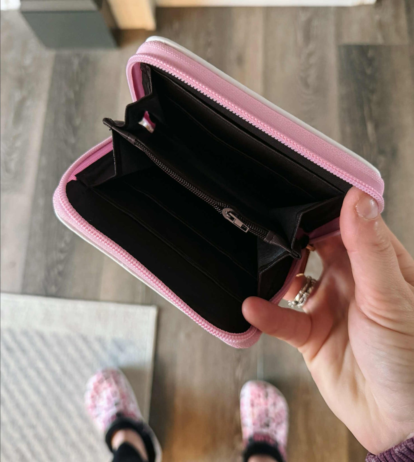 unique-id-a9db05eb-0479-4bf8-a363-f08dc391043b