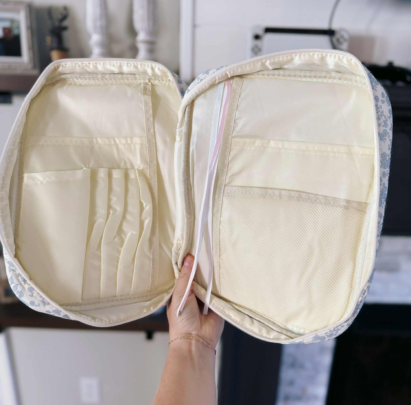 unique-id-adc78fdb-5160-48f9-87ba-79abaf8243fb