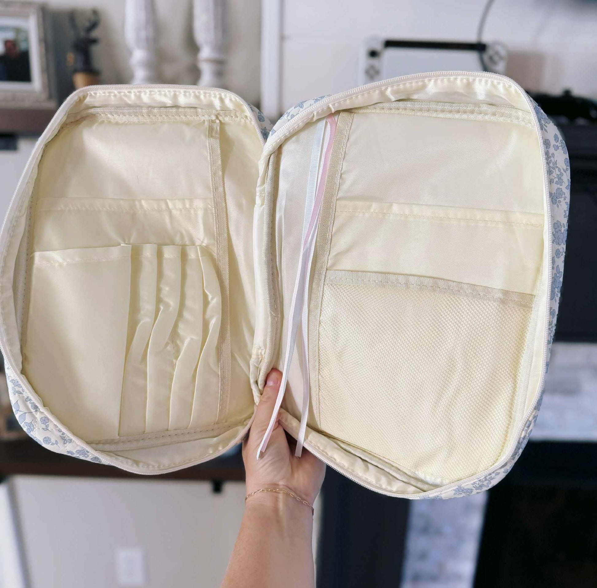 unique-id-adc78fdb-5160-48f9-87ba-79abaf8243fb